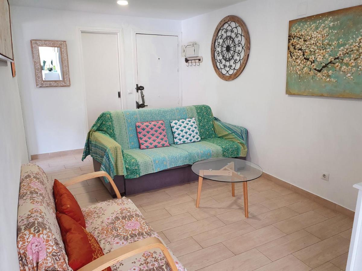 Апартаменты Apartamento Junto Al Puerto De Фуэнхирола Экстерьер фото